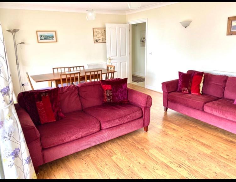 Fantastic Spacious House With Beautiful Panoramic Views Of The Bay Only A Few Minutes Walk From Beach Harbour And Restaurants This House Has 3 Bedrooms 3 Bathrooms And 2 Lovely Sitting Rooms Lyme Regis Exterior foto